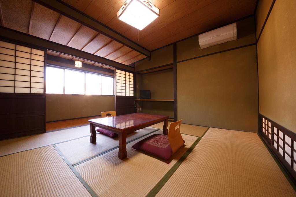 Yufuin Ryokan Tadaima المظهر الخارجي الصورة